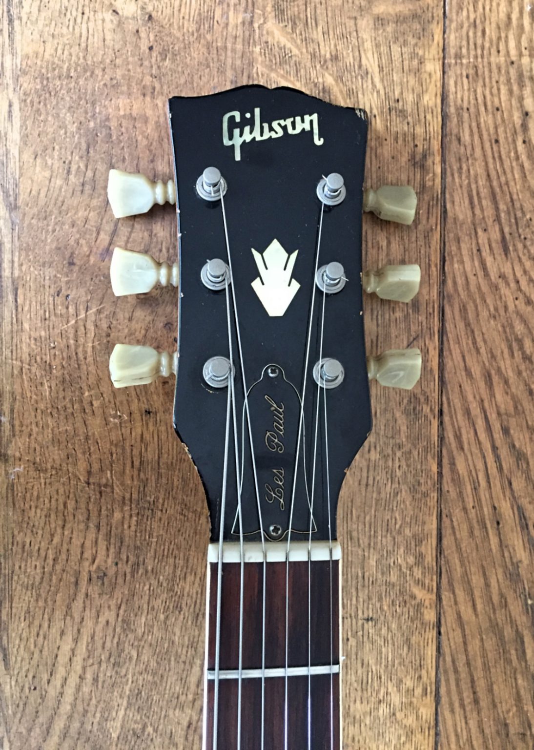 Gibson Les Paul Standard Crown Headstock Vintage Modern Guitars